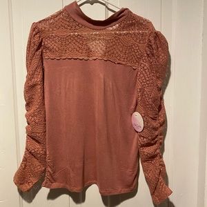 Dusty Pink Lace Top